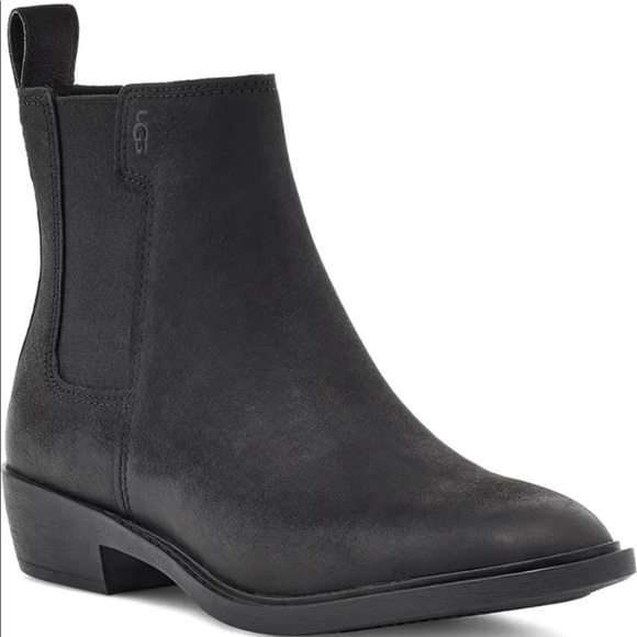 Emmeth Waterproof Chelsea Boot
UGG® - Picture 6 of 6